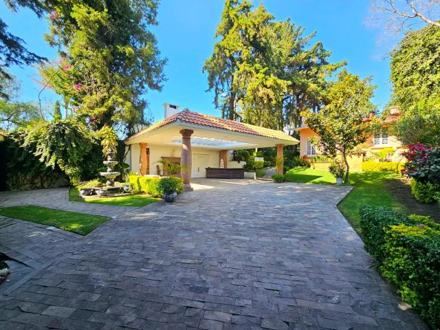 CASA EN VENTA OASIS VALSEQUILLO CERCA AFRICAM $4,250,000