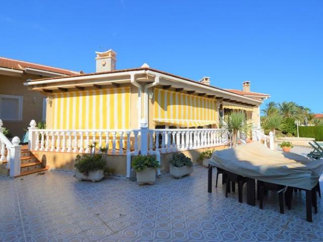 Casa en venta Orihuela Costa