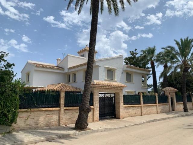 Casa en venta Orihuela Costa