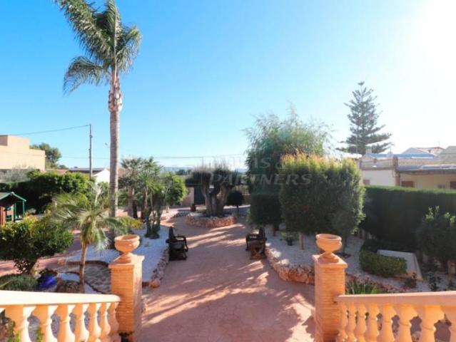 Casa en venta Orihuela