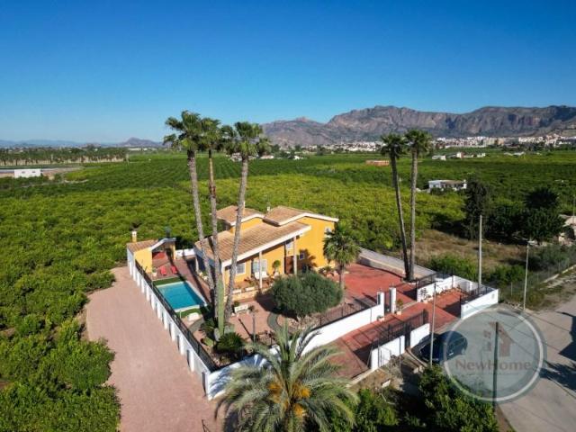 Casa en venta Orihuela