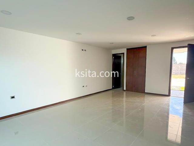 Casa en venta atr?s de Plaza San Diego, Cholula, Puebla