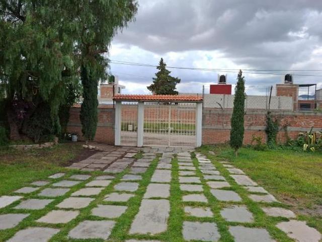 VENDO TERRENO AUN COSTADO DEL CEUNI SOBRE AVENIDA UNIVERSIDAD 2,000 M2 DE TERRENO