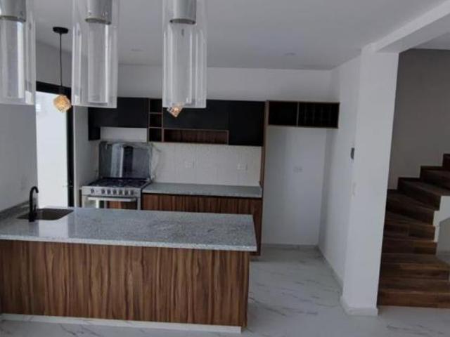 CASA EN VENTA AURA RESIDENCIAL Puebla Sur