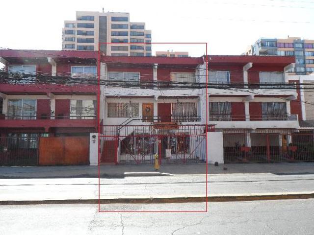 Casa en venta Av. Angamos con Diaz Gana