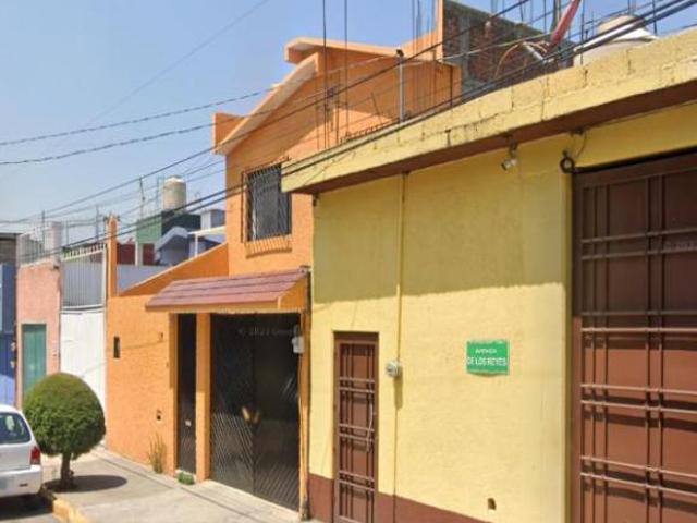 CASA EN VENTA Av. de los Reyes Los Reyes Ixtacala Barrio de los Árboles los Héroes Tlalnepantla, Mé