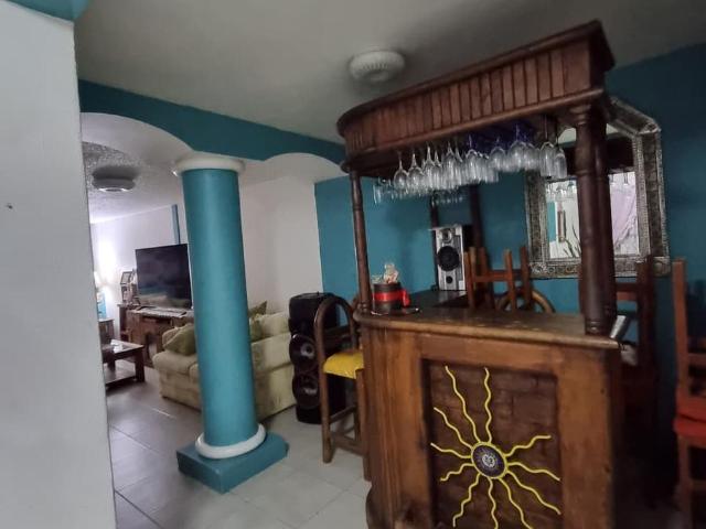 Casa en Venta a 3 cuadras del metro Ecatepec