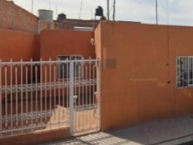 Casa en Venta a 10 min de Centro Comercial el Dorado