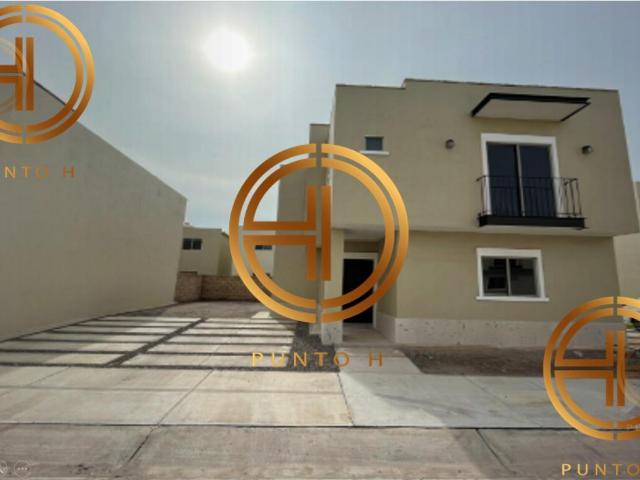 Casa en Venta a 10 min de Plaza Tutuli