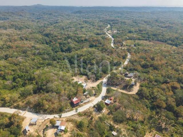 Casa en venta a 10 minutos del Aeropuerto Internacional de Bahías de Huatulco