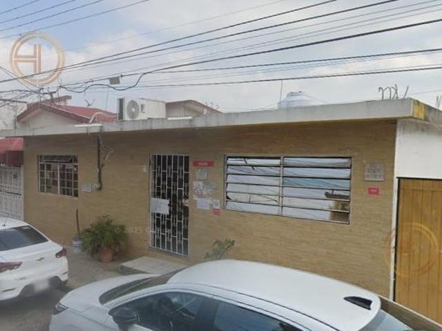 Casa en Venta a 11 min de Plaza Cristal