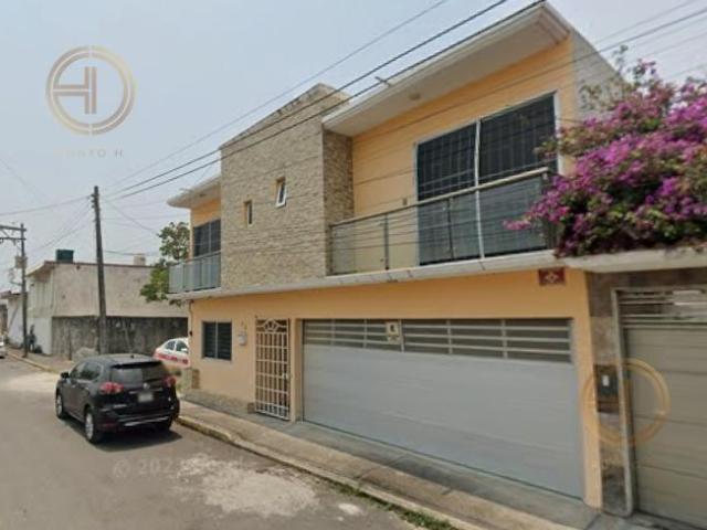 Casa en Venta a 15 min de Playa Norte