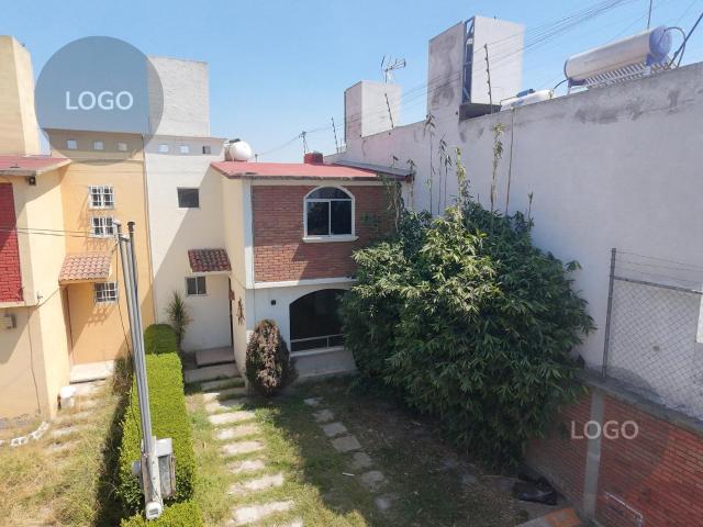 CASA EN VENTA A 15 MINS DEL CENTRO DE TOLUCA