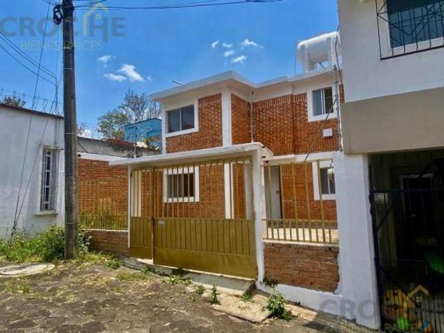 CASA EN VENTA A 1 CUADRA DE AV. AMÉRICAS, XALAPA VERACRUZ