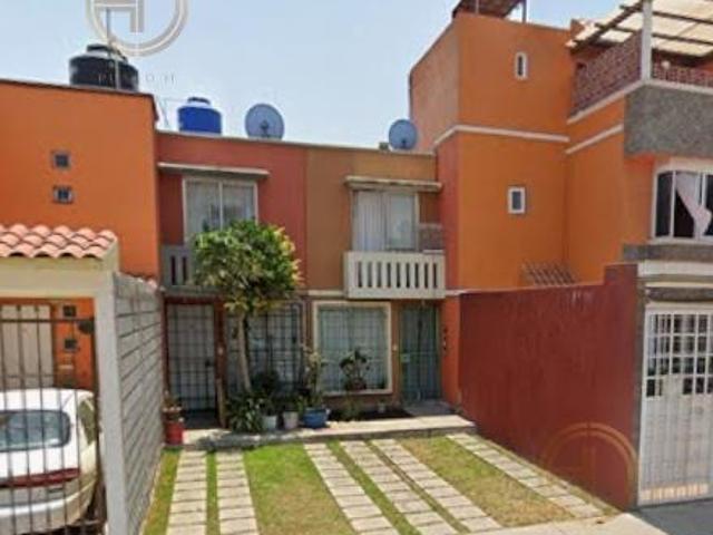 Casa en Venta a 20 min de Plaza Centella
