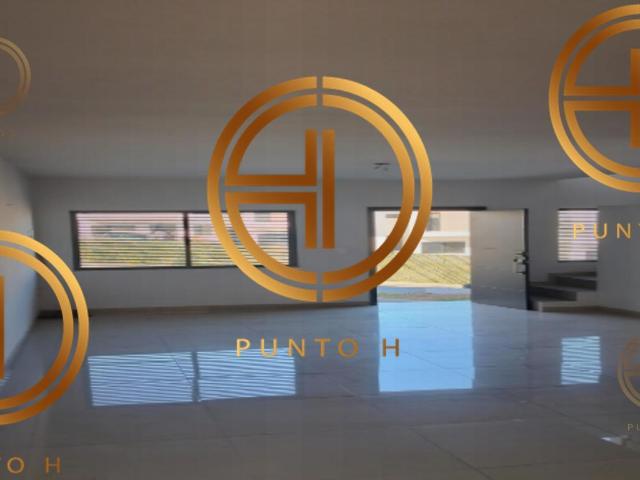 Casa en Venta a 25 min del Aeropuerto Internacional de Tijuana