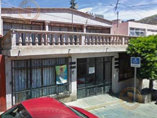 Casa en Venta a 5 min de Galer?as Zacatecas