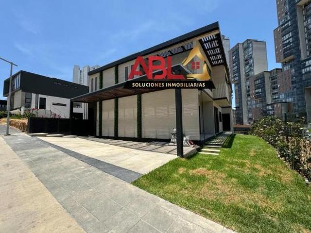 Casa en venta a estrenar en Bosque Real