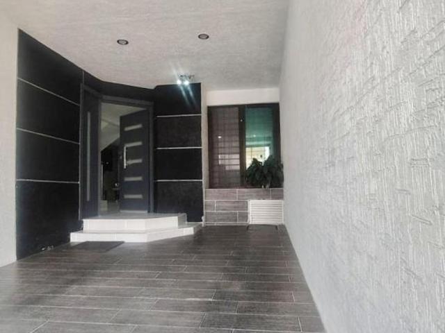 Casa en Venta a Solo 5 min de Av. Río Nilo en Col. Loma Dorada, Tonalá Jal