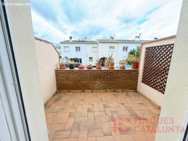 CASA EN VENTA A PALAU!