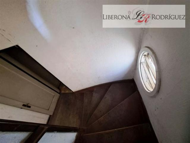 Casa en venta, a pasos de Quinta Vergara, Viña del Mar | 11 dormitorios por 390000. 00 en Valparaíso