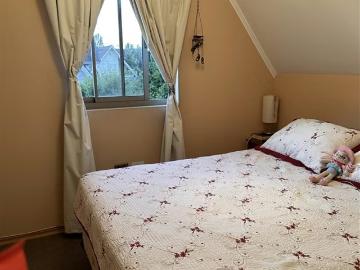 Casa en VENTA a pasos del MALL. Con panel. 130 mill. 3 Dormitorios por 130000. 00 en Chillán
