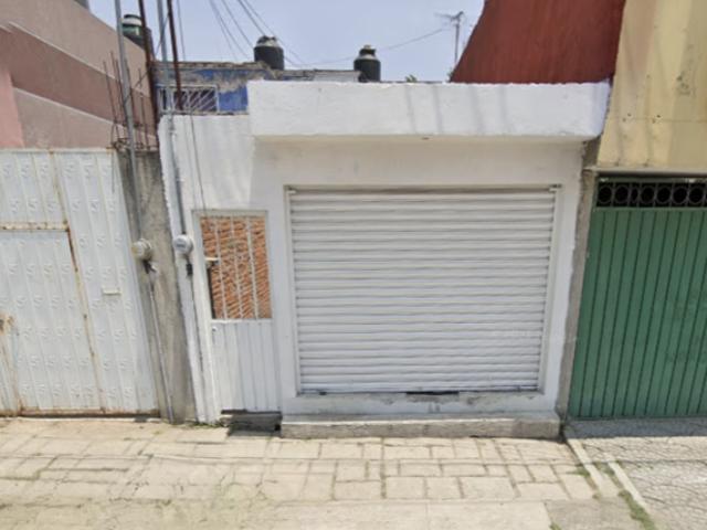 Casa en Venta a Precio de Liquidación en Bosques de San Sebastián, Puebla