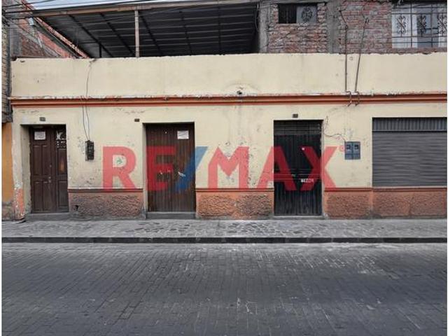 Casa En Venta A Precio De Terreno – Cercado De Arequipa