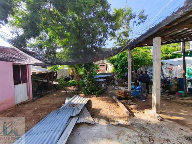 Casa en venta a precio de terreno en el Pedregoso