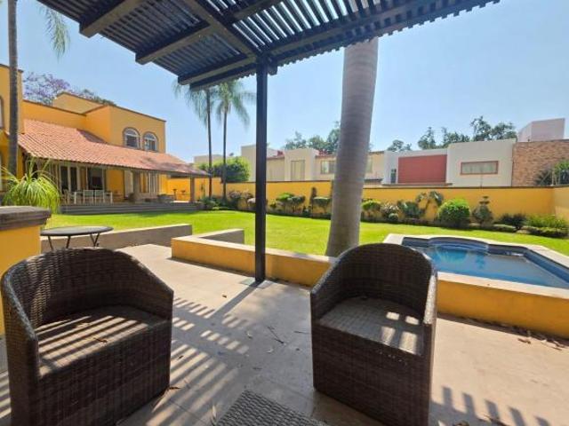 CASA EN VENTA ACAPANTZINGO