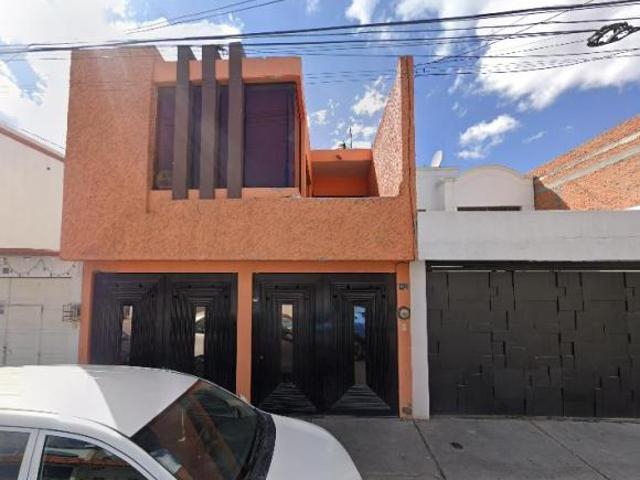 CASA EN VENTA AGUAMARINA
