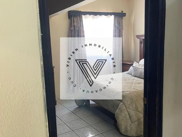 Casa en venta al norte con local comercial