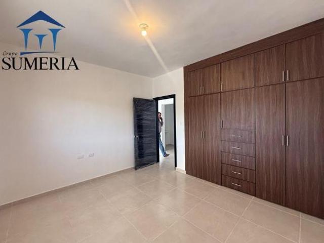CASA EN VENTA AL NORTE CON RECÁMARA EN PB