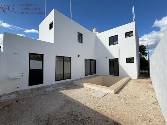 CASA EN VENTA AL NORTE DE MÉRIDA