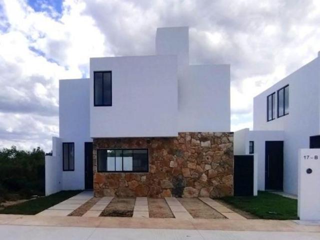 Casa en venta al norte de Mérida entrega inmediata