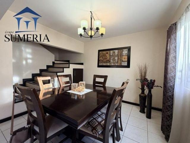 CASA EN VENTA AL NORTE