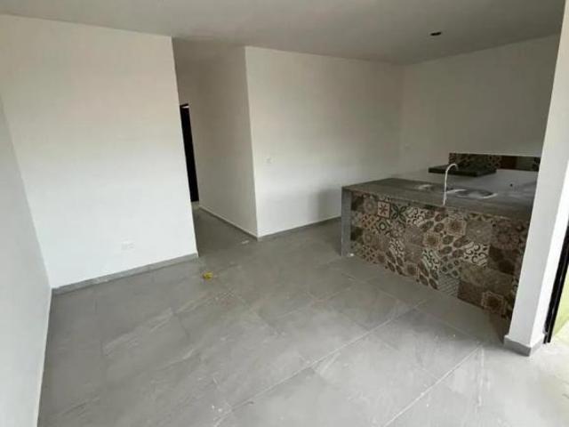 Casa en venta al oriente de merida fraccionamiento palmas