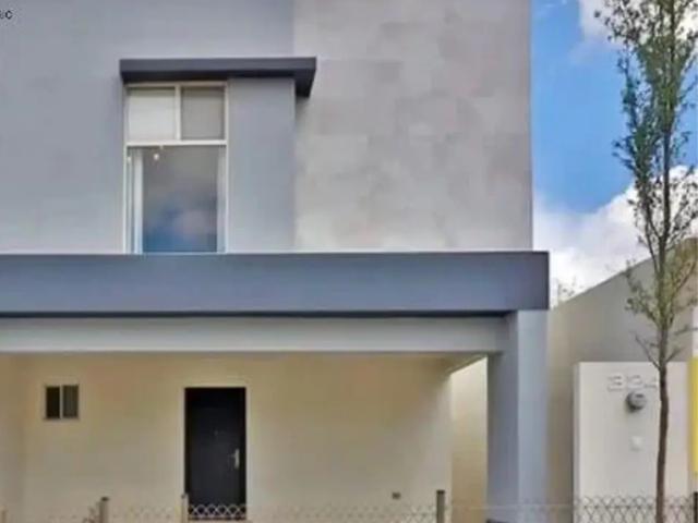 CASA EN VENTA FRACC. CANTABRIA AL ORIENTE, SALTILLO COAH