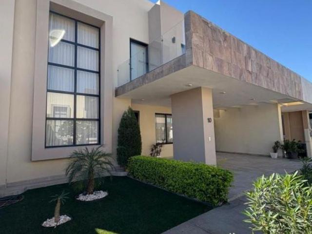 CASA EN VENTA AL PONIENTE DE HERMOSILLO PRIVADA DALI