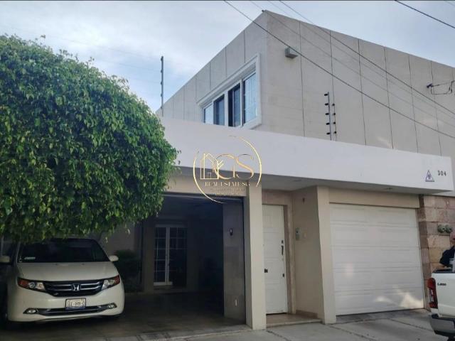 CASA EN VENTA ALAMEDA CELAYA
