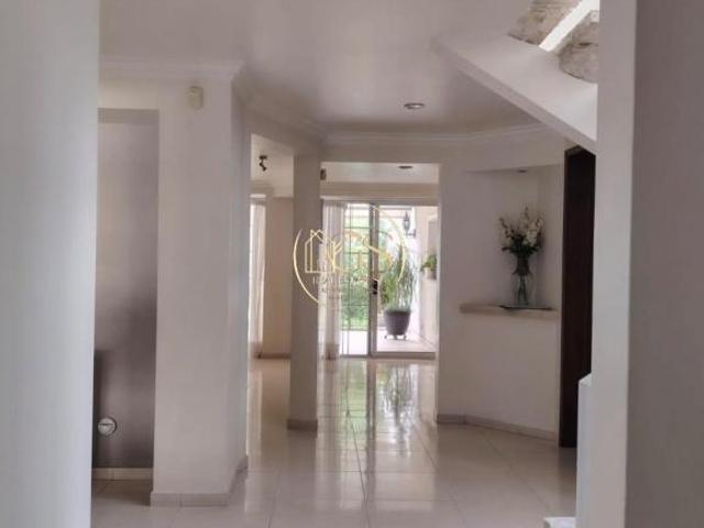 CASA EN VENTA ALAMEDA CELAYA