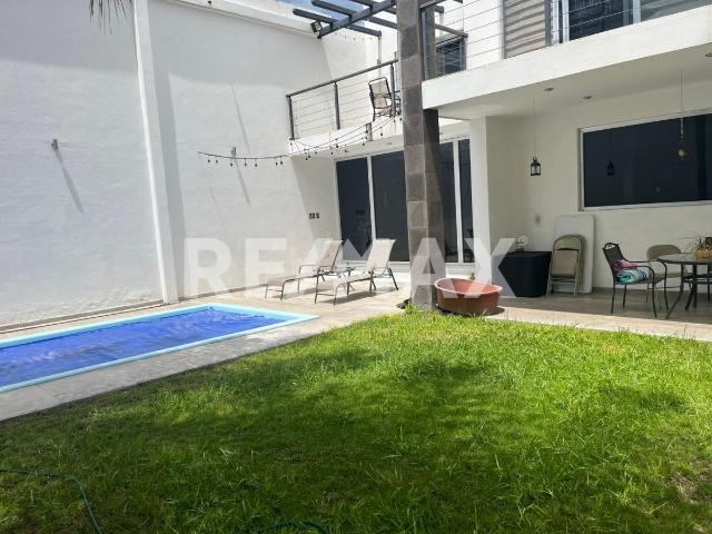 CASA EN VENTA ALAMEDA CELAYA
