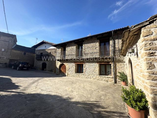 CASA EN VENTA ALASTUEY