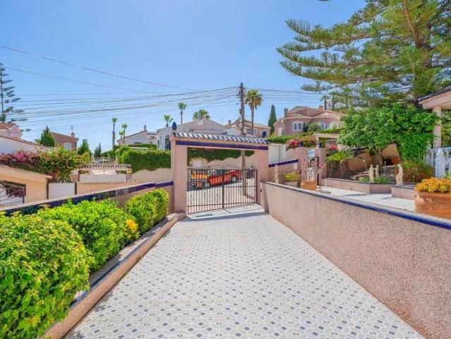 Casa en venta Algorfa