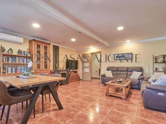 Casa en venta Alicante