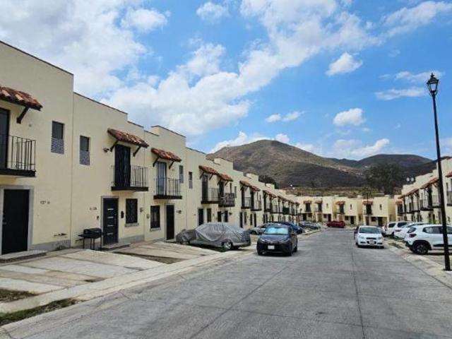 CASA EN VENTA ALTA CALIFORNIA DENTRO DE COTO