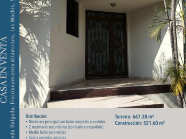 CASA EN VENTA ALTAMIRANO