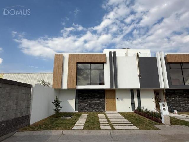 CASA EN VENTA ALVENTO HABITAT