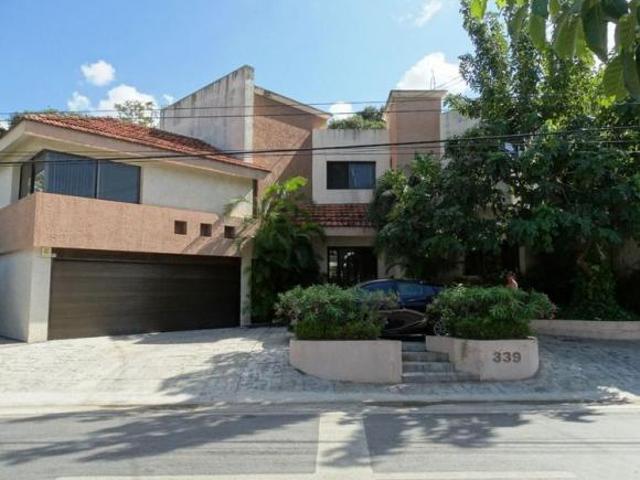 Casa en Venta Amueblada, 3 Recamaras, Avenida Resurgimiento, Campeche