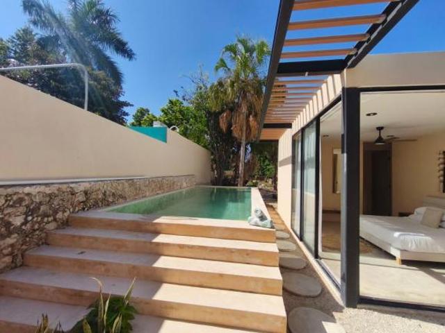 CASA EN VENTA AMUEBLADA EQUIPADA CENTRO ERMITA AVC 2797
